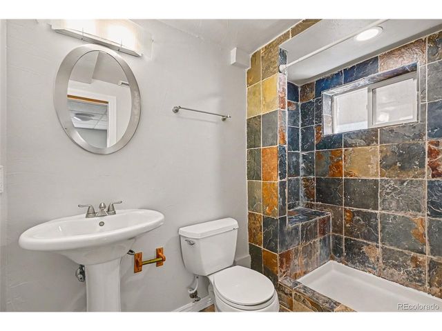 3848 S Inca St, Englewood, CO 80110