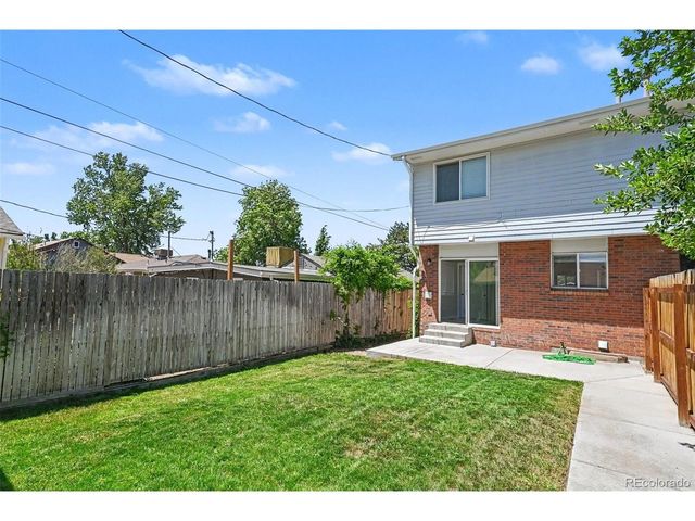 3848 S Inca St, Englewood, CO 80110