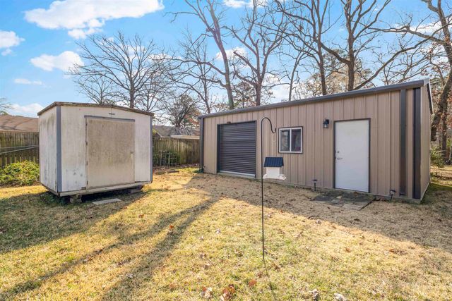 2312 Fleetwood Dr, Longview, TX 75605