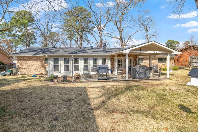 2312 Fleetwood Dr, Longview, TX 75605