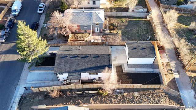 1057 Meade Street, Denver, CO 80204