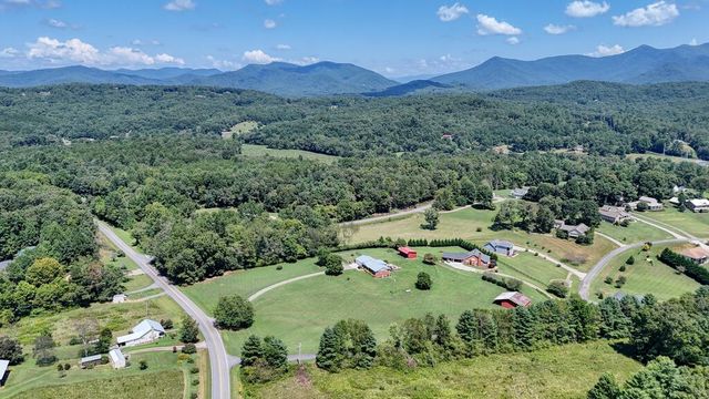 1274 Owltown Road, Blairsville, GA 30512