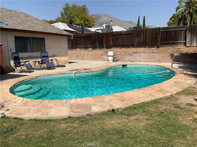 3617 Pumalo, Highland, CA 92346