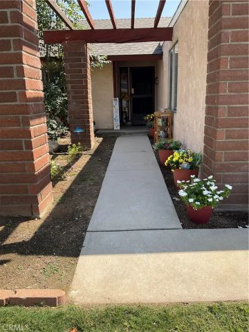 3617 Pumalo, Highland, CA 92346