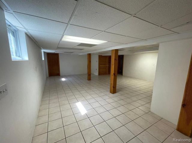 37917 Plymouth Road, Livonia, MI 48150