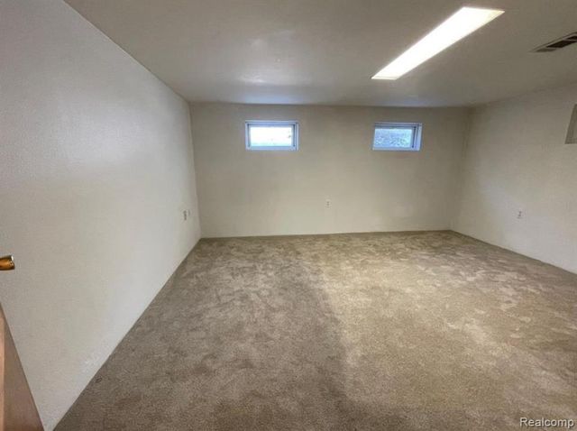 37917 Plymouth Road, Livonia, MI 48150