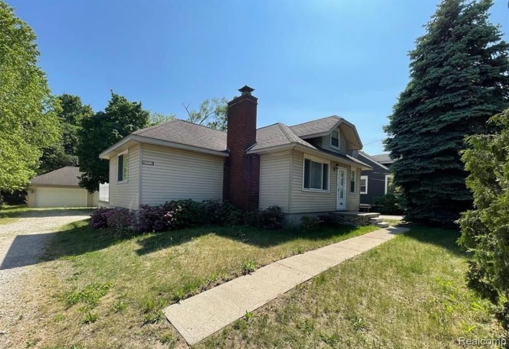 37917 Plymouth Road, Livonia, MI 48150