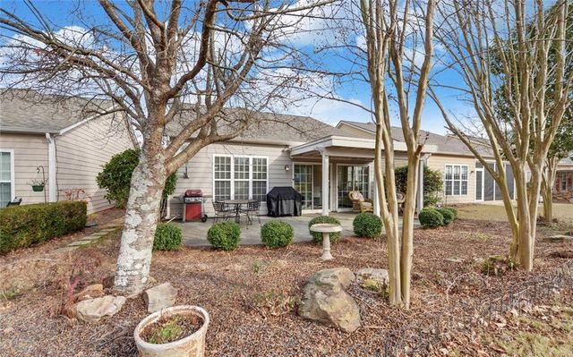 6213 Azalea Way, Hoschton, GA 30548