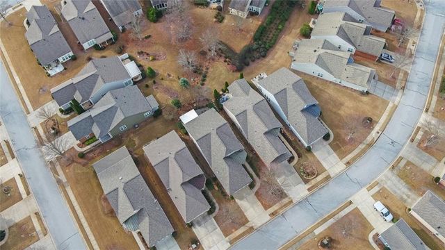 6213 Azalea Way, Hoschton, GA 30548