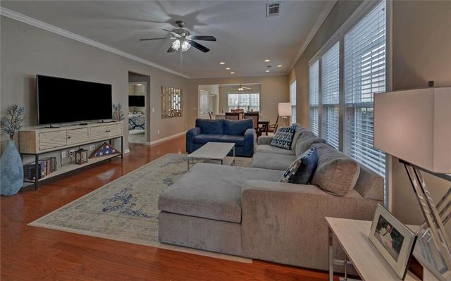 6213 Azalea Way, Hoschton, GA 30548