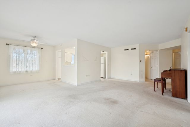 7450 Lincoln Avenue 609, Skokie, IL 60077