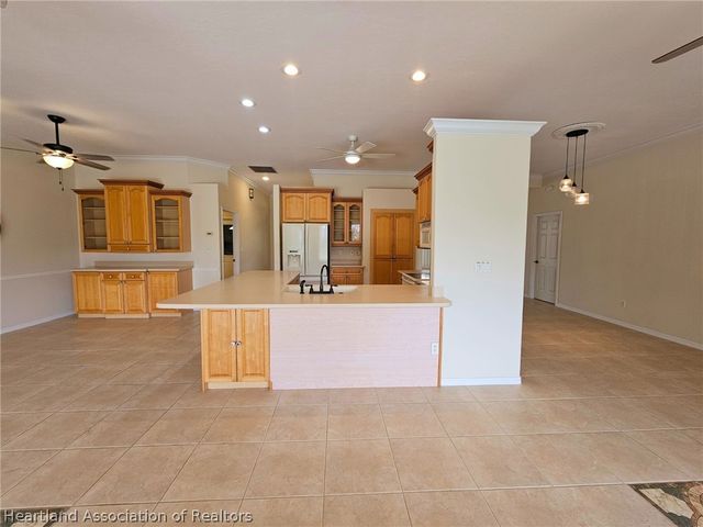 2142 Dog Leg Drive, Sebring, FL 33872