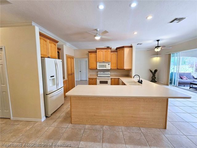 2142 Dog Leg Drive, Sebring, FL 33872