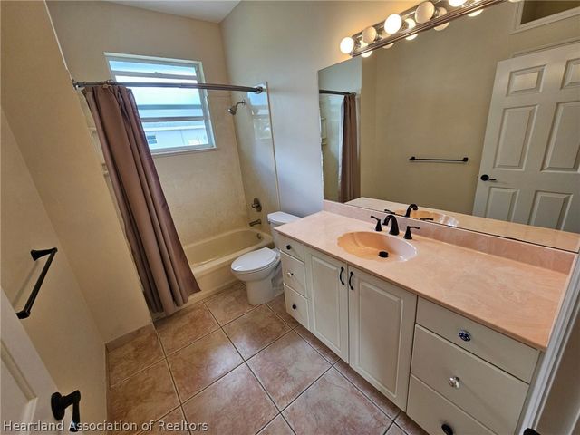 2142 Dog Leg Drive, Sebring, FL 33872