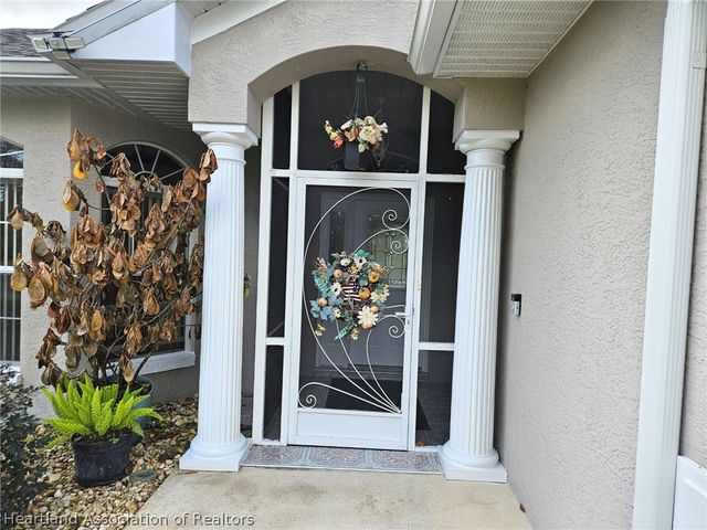 2142 Dog Leg Drive, Sebring, FL 33872