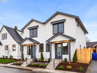 4206 Ne 20th Ave C, Portland, OR 97211