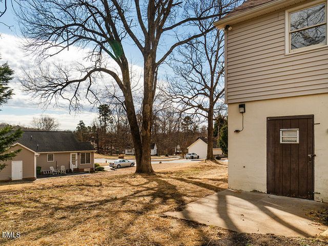 512 Monroe Holt Road, Graham, NC 27253