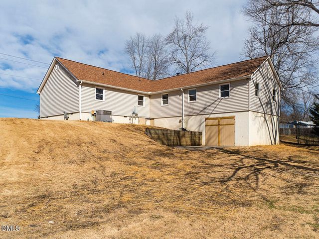 512 Monroe Holt Road, Graham, NC 27253