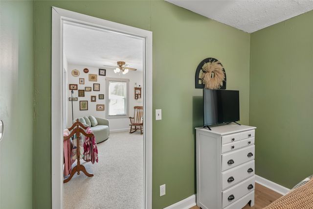 796 E Aurora Avenue, Des Moines, IA 50313