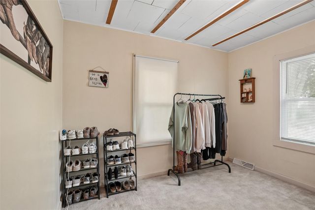 796 E Aurora Avenue, Des Moines, IA 50313
