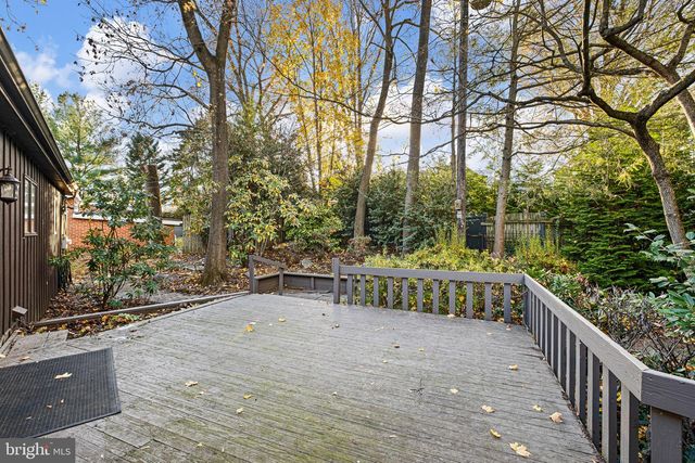 2303 RIDDLE AVE, Wilmington, DE 19806