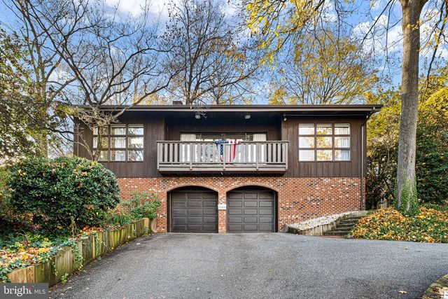 2303 RIDDLE AVE, Wilmington, DE 19806