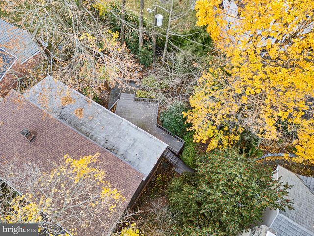 2303 RIDDLE AVE, Wilmington, DE 19806