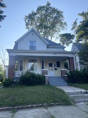 1312 Carlisle AVENUE, Racine, WI 53404