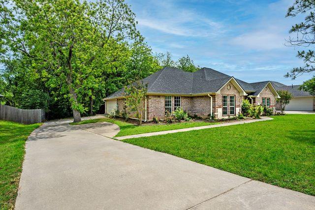 167 Chrissa Drive, Pottsboro, TX 75076