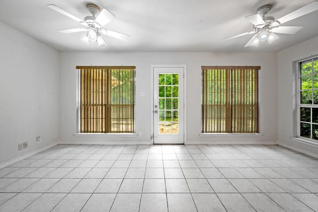 167 Chrissa Drive, Pottsboro, TX 75076