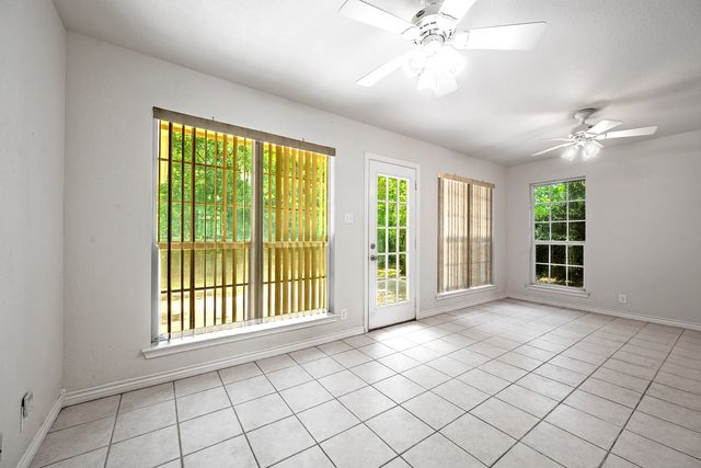 167 Chrissa Drive, Pottsboro, TX 75076