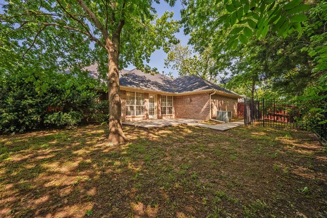 167 Chrissa Drive, Pottsboro, TX 75076