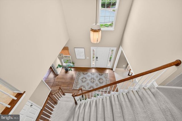 1300 CASSIA ST, Herndon, VA 20170