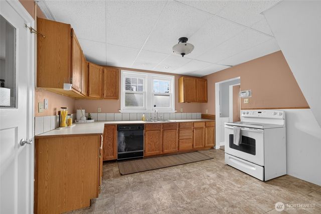 1711 24th Street, Everett, WA 98201