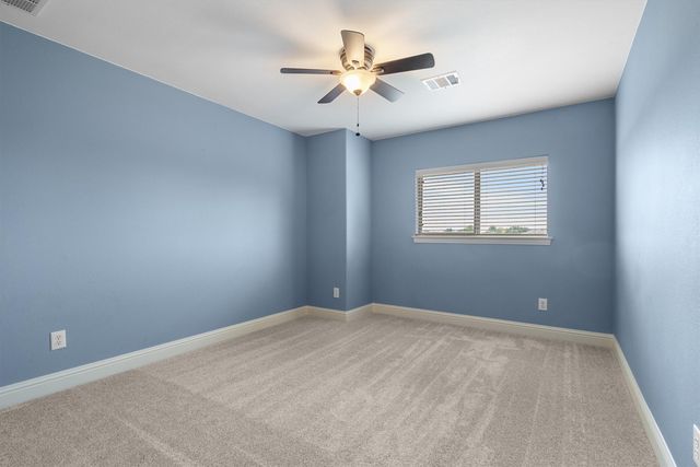 304 Creekside Trail, Argyle, TX 76226