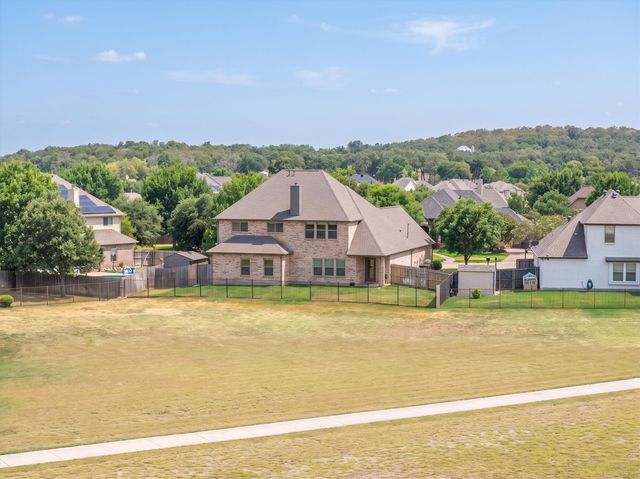 304 Creekside Trail, Argyle, TX 76226