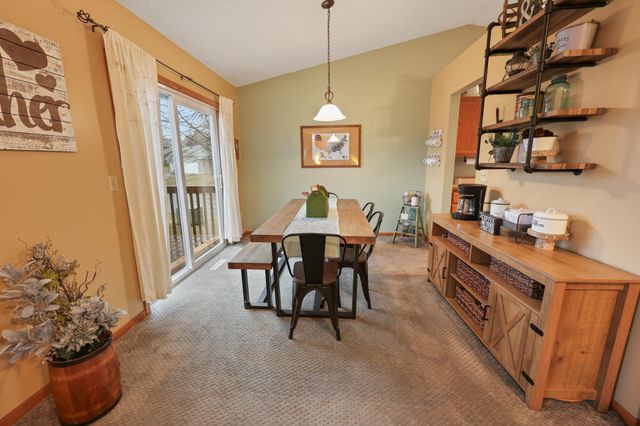 400 Elder Circle NW, Saint Michael, MN 55376