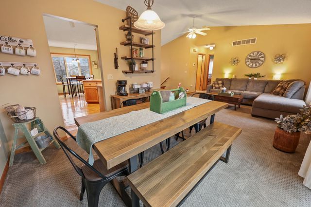 400 Elder Circle NW, Saint Michael, MN 55376