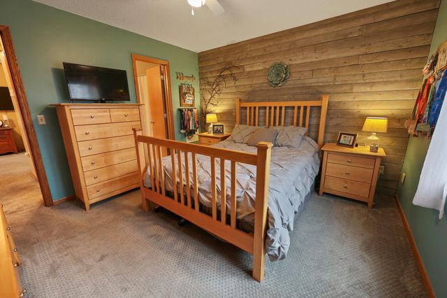 400 Elder Circle NW, Saint Michael, MN 55376