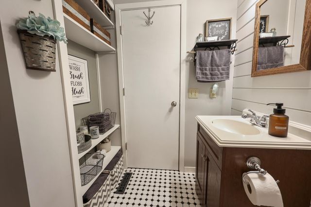 400 Elder Circle NW, Saint Michael, MN 55376