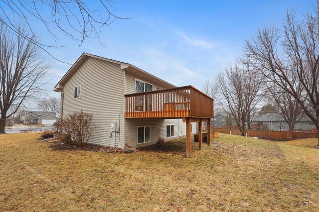 400 Elder Circle NW, Saint Michael, MN 55376