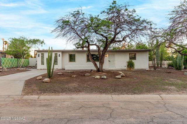 6112 E 25th Street, Tucson, AZ 85711