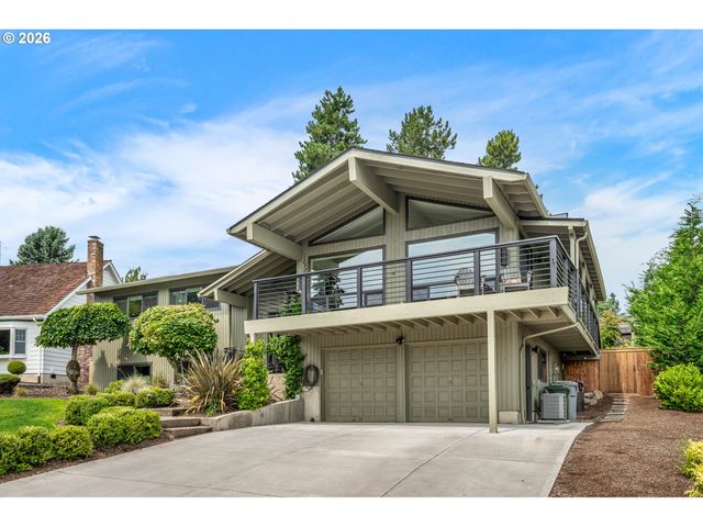 2418 SADDLE Ct, West Linn, OR 97068