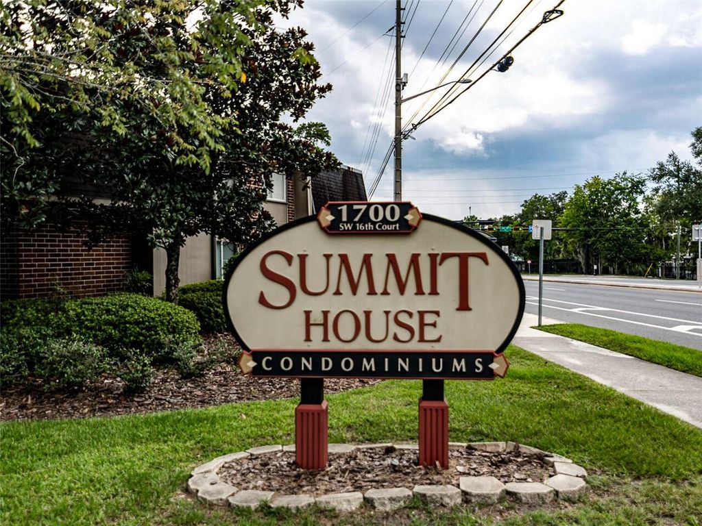 1700 SW 16TH COURT E-8, Gainesville, FL 32608