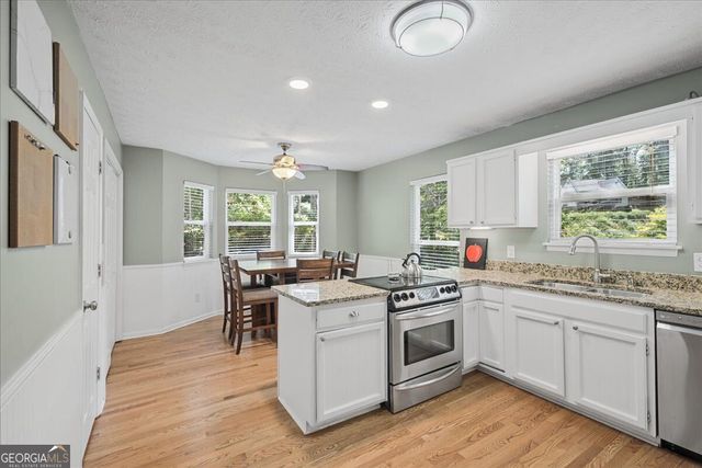 98 Geraldine Drive SE, Smyrna, GA 30082