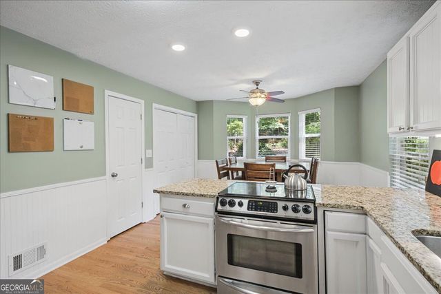 98 Geraldine Drive SE, Smyrna, GA 30082