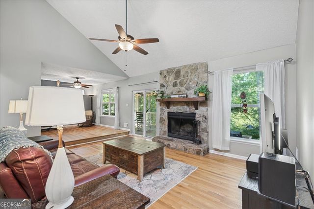 98 Geraldine Drive SE, Smyrna, GA 30082