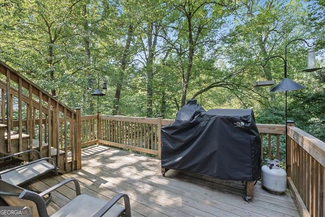 98 Geraldine Drive SE, Smyrna, GA 30082