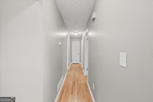 98 Geraldine Drive SE, Smyrna, GA 30082