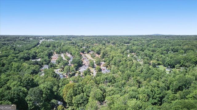 98 Geraldine Drive SE, Smyrna, GA 30082